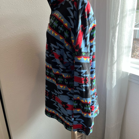 Chaps cotton pullover tribal Aztec! Size Large - Picture 3 of 5